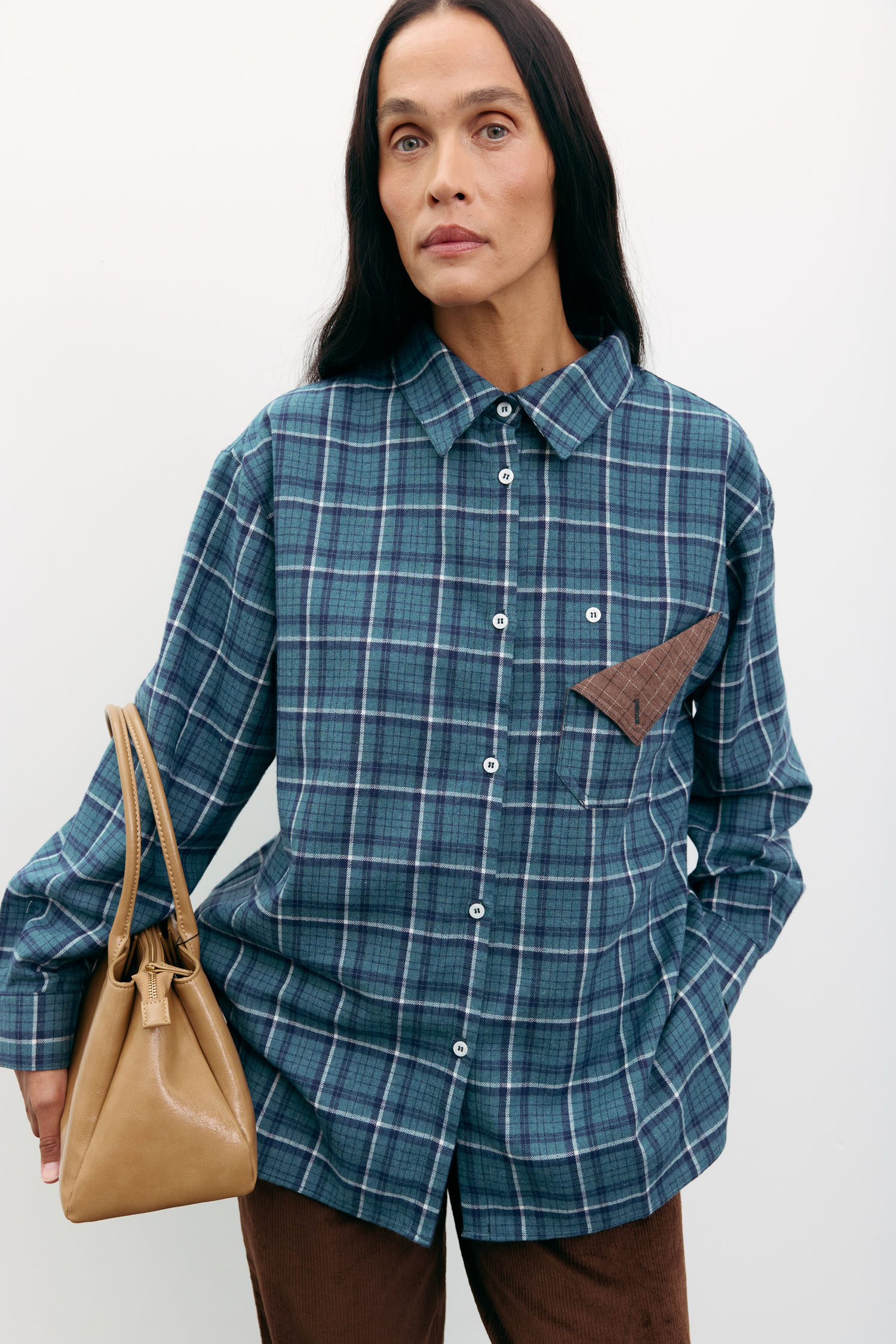 Сорочка в клітинку з декоративною кишенею зелена TLA_00003515, фото 1 Сорочка в клітинку з декоративною кишенею зелена TLA_00003515, фото 1 - в интернет магазине KAPSULA