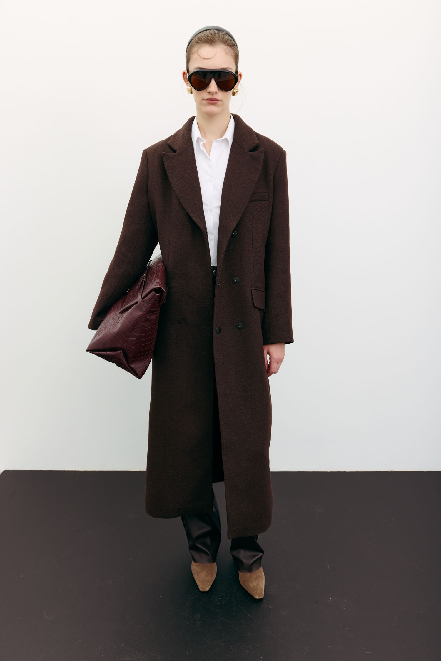 Пальто вовняне максі прямого крою шоколадне TLA_00003527, фото 1 Пальто вовняне максі прямого крою шоколадне TLA_00003527, фото 1 - в интернет магазине KAPSULA