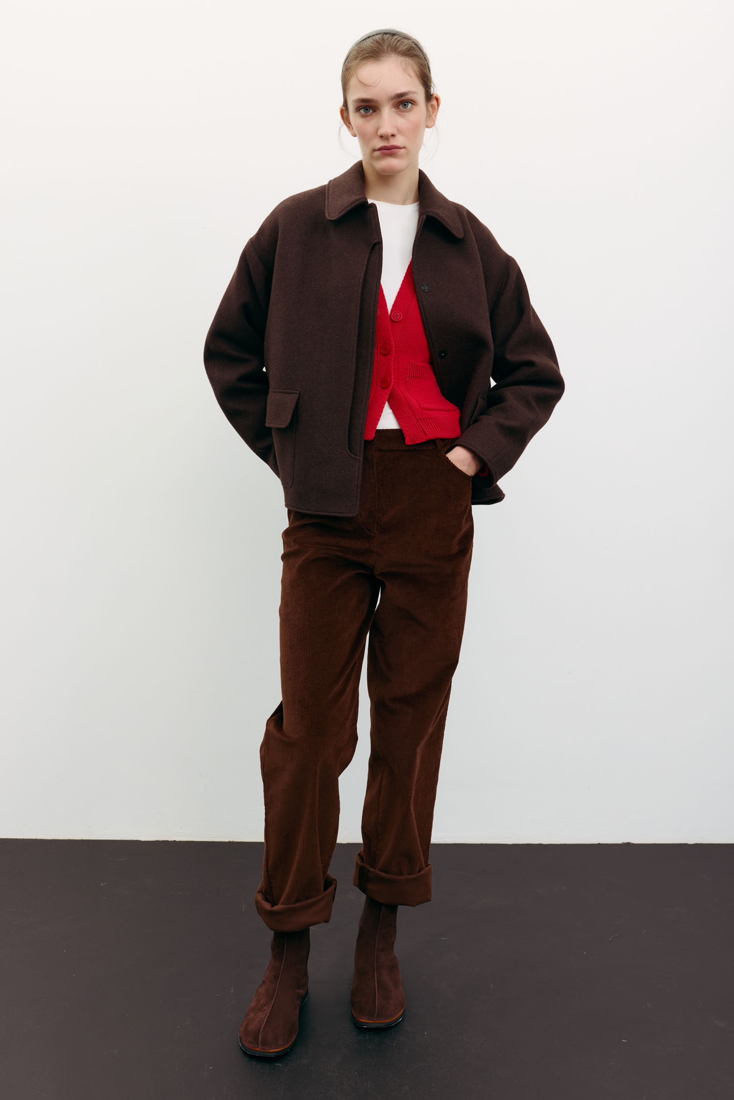 Пальто вовняне вкорочене з накладними кишенями шоколадне TLA_00003531, фото 1 Пальто вовняне вкорочене з накладними кишенями шоколадне TLA_00003531, фото 1 - в интернет магазине KAPSULA