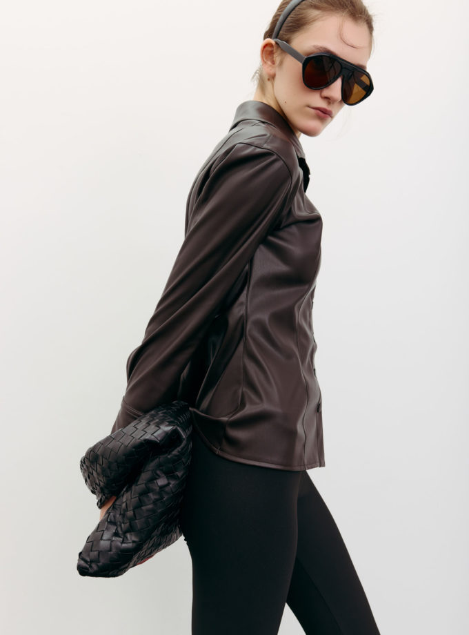 Сорочка з еко-шкіри приталена шоколадна TLA_00003541, фото 1 Сорочка з еко-шкіри приталена шоколадна TLA_00003541, фото 1 - в интернет магазине KAPSULA