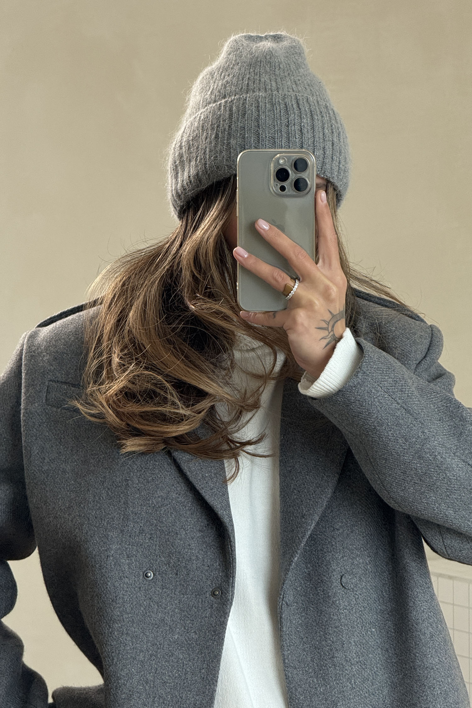 Шапка ангорова сіра TLA_00003550, фото 1 Шапка ангорова сіра TLA_00003550, фото 1 - в интернет магазине KAPSULA