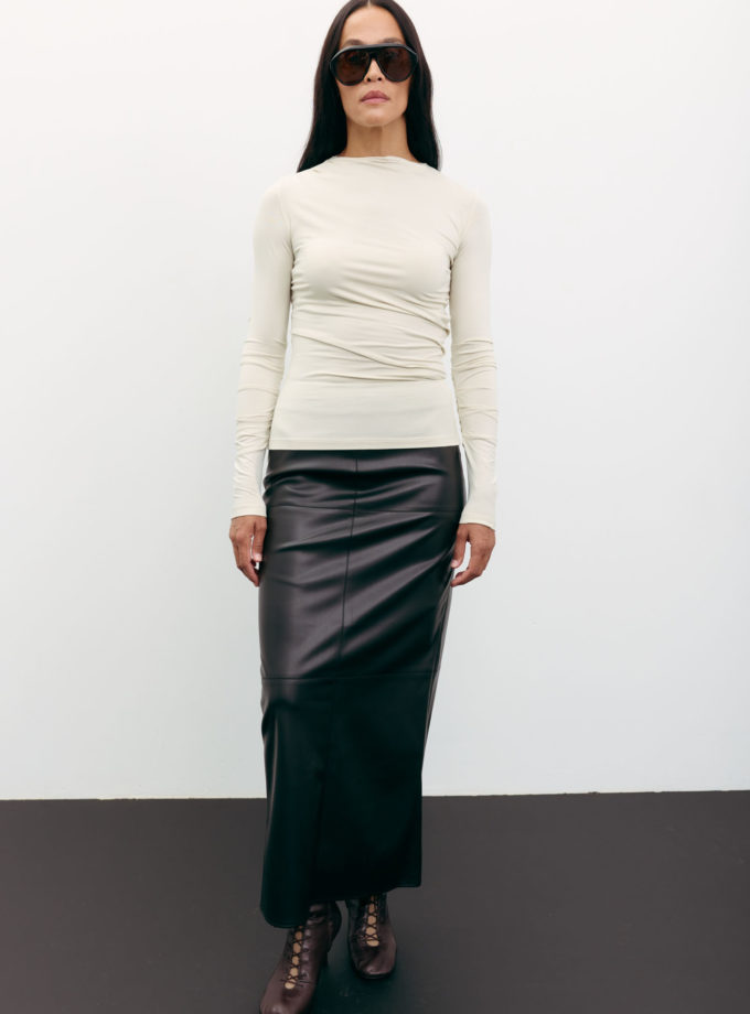 Спідниця максі з розрізом з еко-шкіри чорна TLA_00003561, фото 1 Спідниця максі з розрізом з еко-шкіри чорна TLA_00003561, фото 1 - в интернет магазине KAPSULA