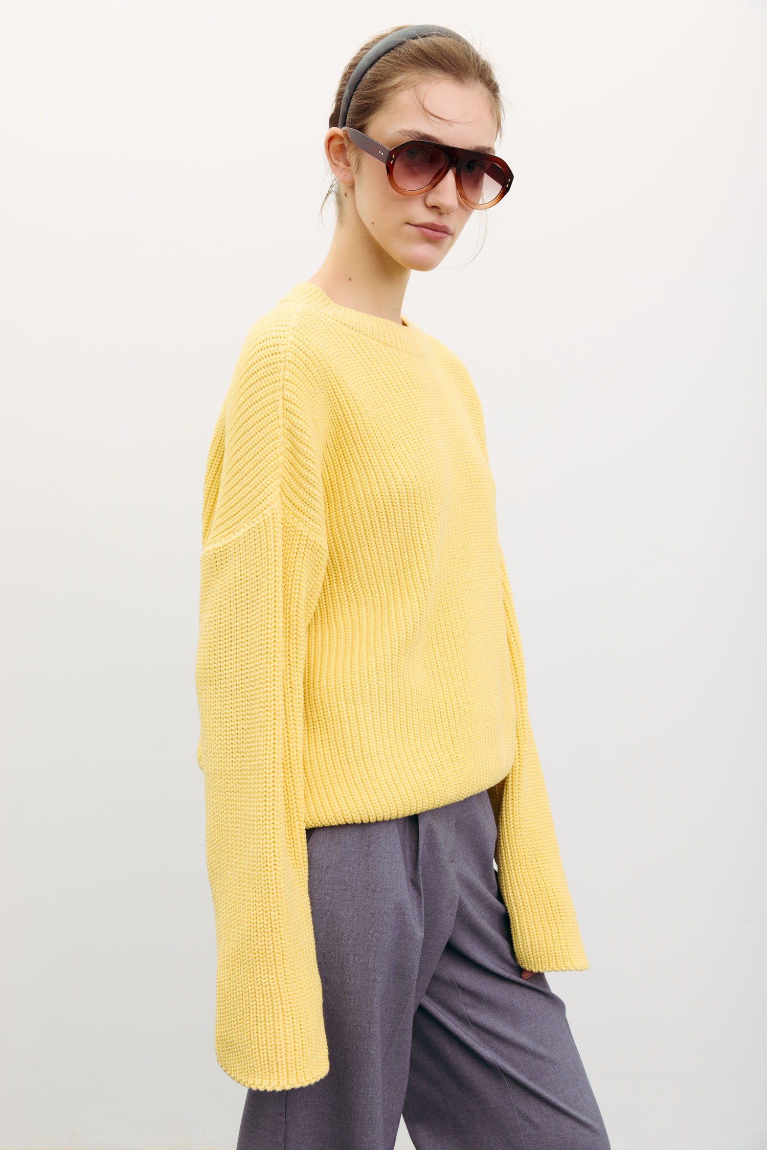 Светр оверсайз лимонний TLA_00003563, фото 1 Светр оверсайз лимонний TLA_00003563, фото 1 - в интернет магазине KAPSULA