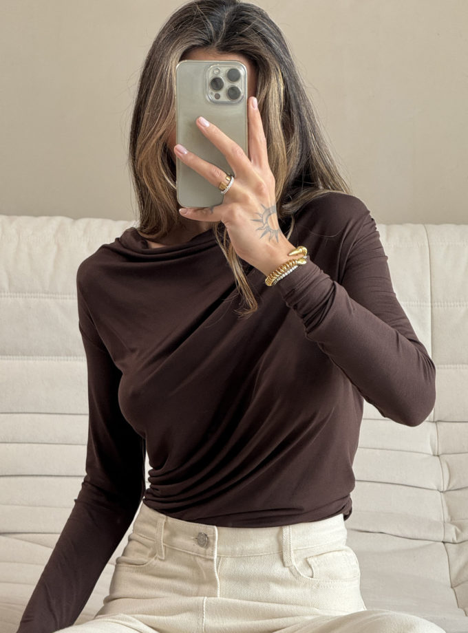 Лонгслів із зборками шоколадний TLA_00003578, фото 1 - в интернет магазине KAPSULA