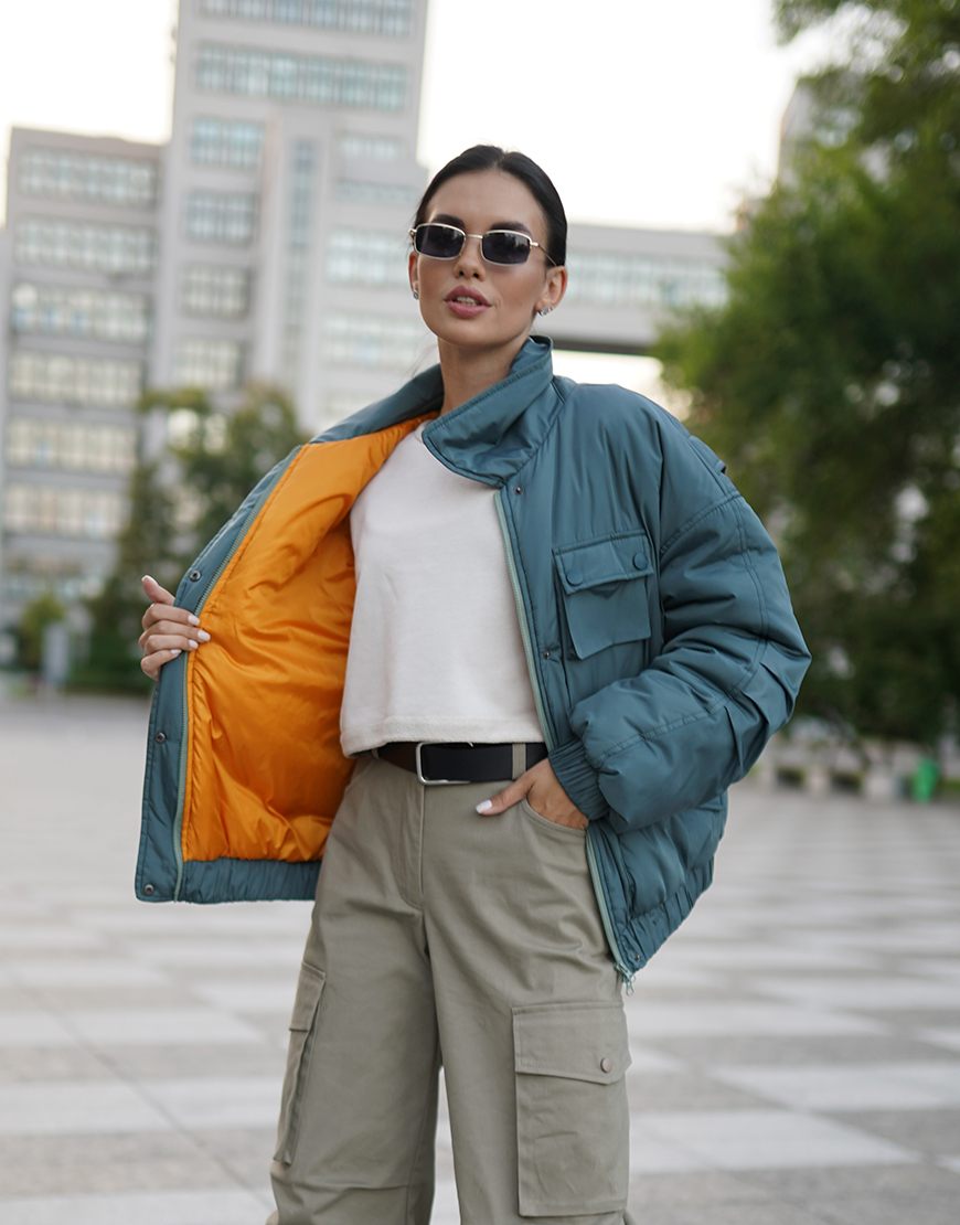 Плащовий демісезонний бомбер зелений GD_WGD_WS25_12, фото 1 Плащовий демісезонний бомбер зелений GD_WGD_WS25_12, фото 1 - в интернет магазине KAPSULA