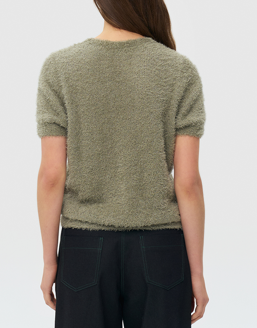 В'язаний светр з короткими рукавами димчасто-зелений WKMF_279_6, фото 1 В'язаний светр з короткими рукавами димчасто-зелений WKMF_279_6, фото 1 - в интернет магазине KAPSULA