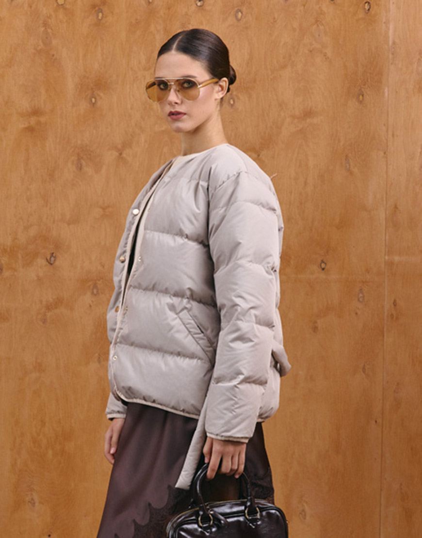 Пуховик Cicadidae бежевий MRCH_A2025-1b, фото 1 Пуховик Cicadidae бежевий MRCH_A2025-1b, фото 1 - в интернет магазине KAPSULA