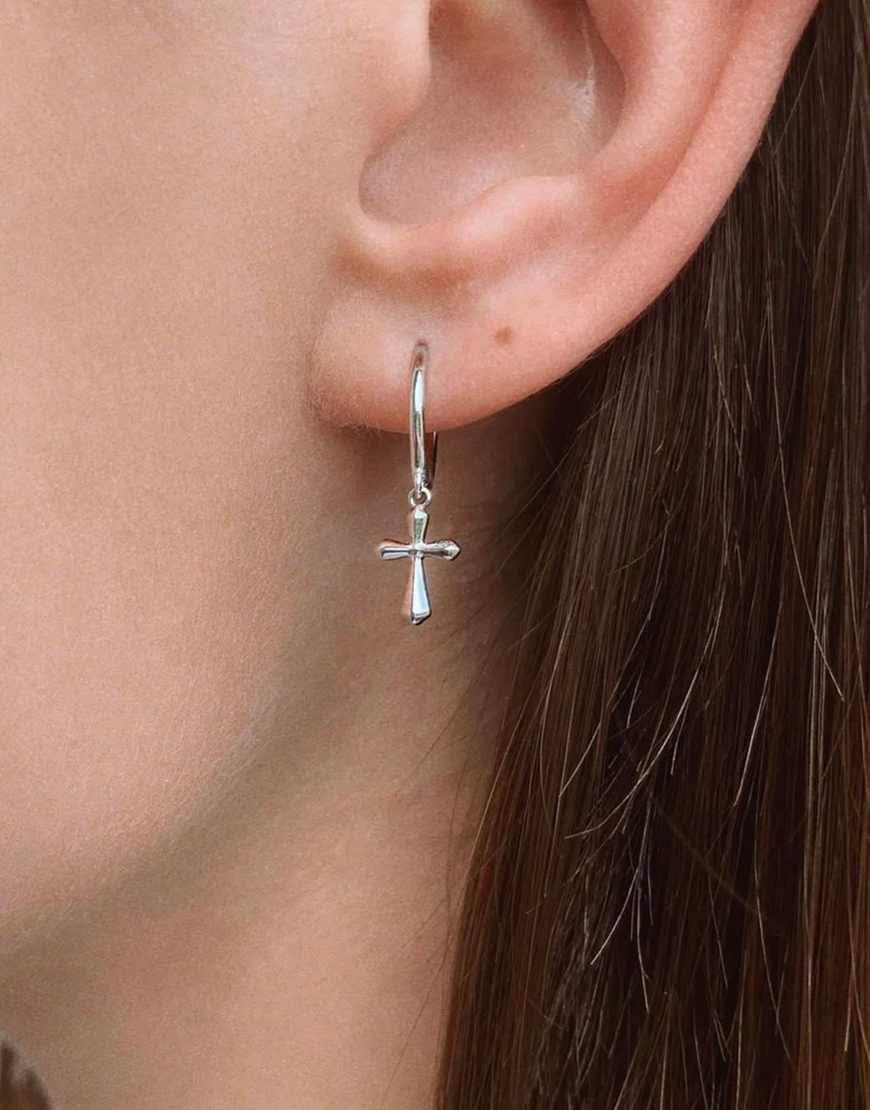 Сережки Holy Huggies SS_SE_ptah-1, фото 1 Сережки Holy Huggies SS_SE_ptah-1, фото 1 - в интернет магазине KAPSULA